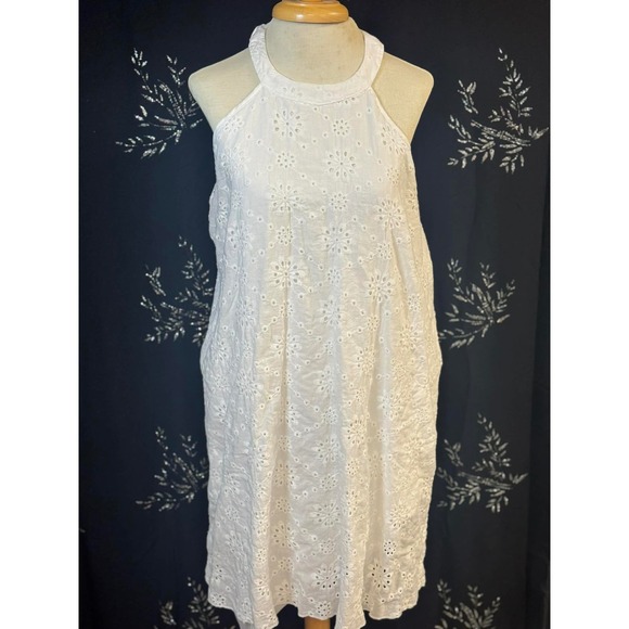 SHEIN Dresses & Skirts - Shein White Eyelet Halter Mini Dress Floral Embroidered Keyhole Back XL EU 44 US